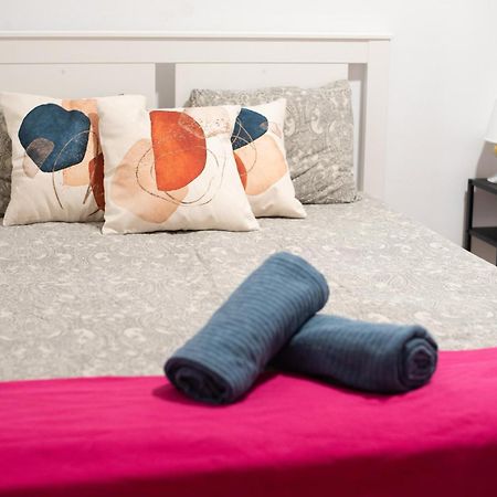 Eixample Private Rooms Barselona Dış mekan fotoğraf