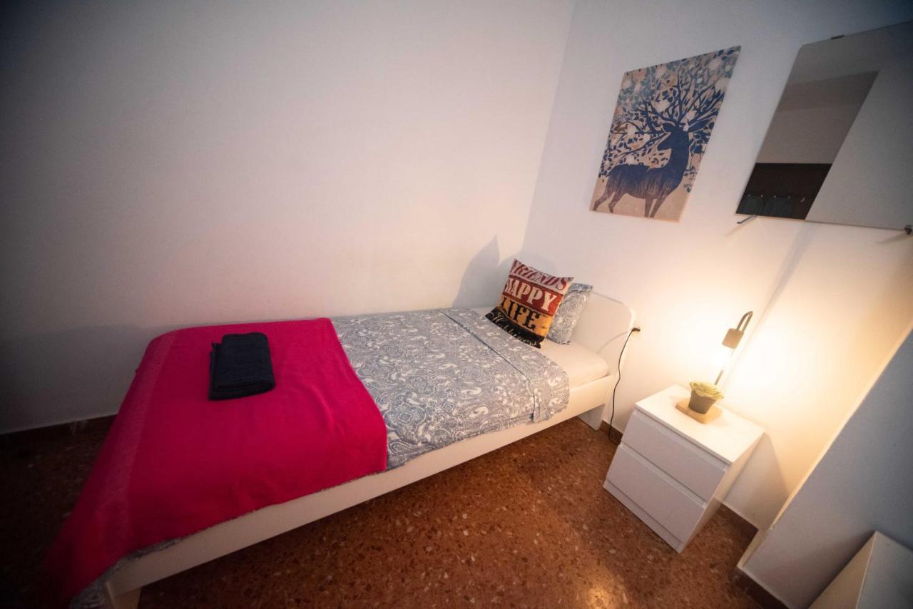 Eixample Private Rooms Barselona Dış mekan fotoğraf