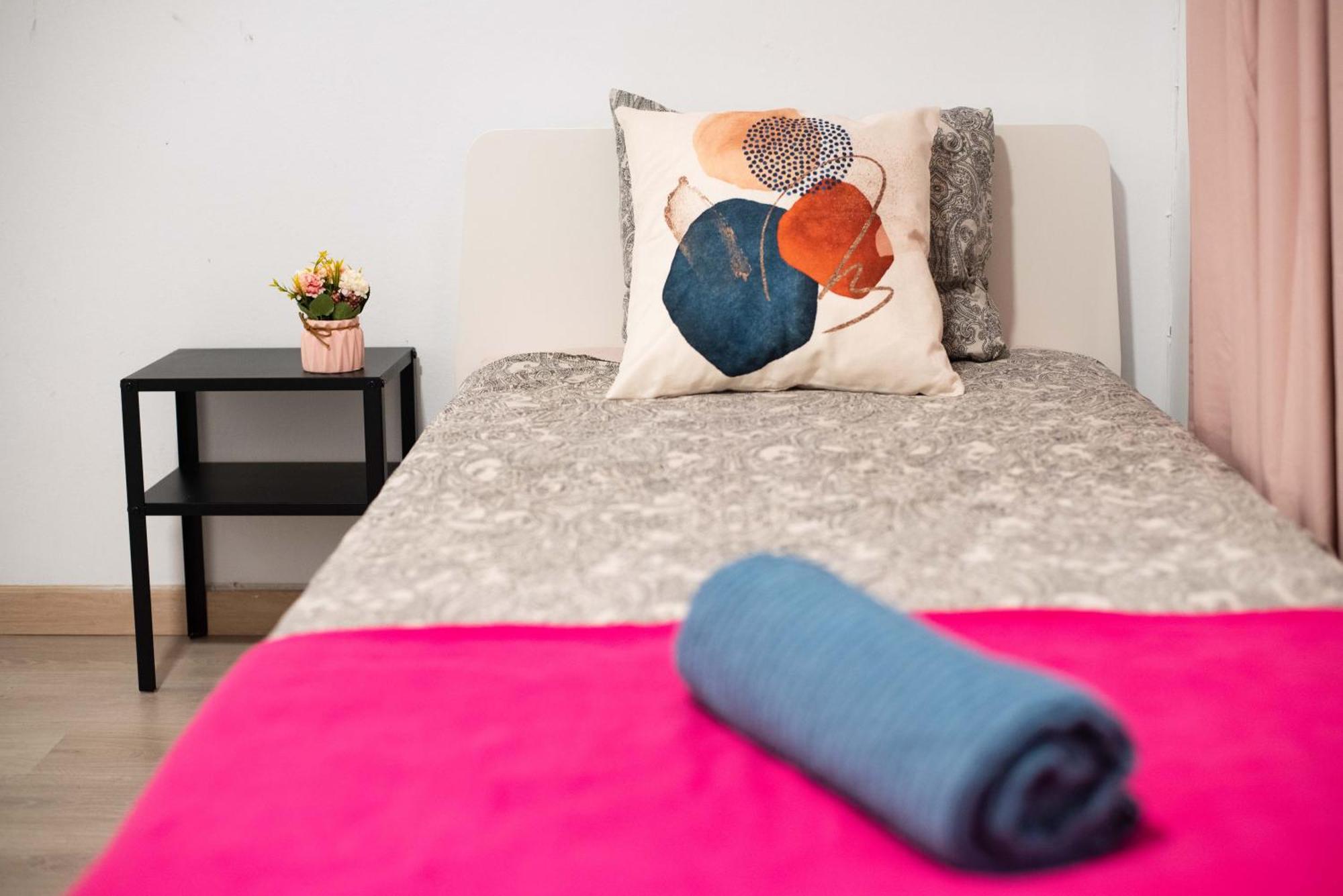Eixample Private Rooms Barselona Dış mekan fotoğraf
