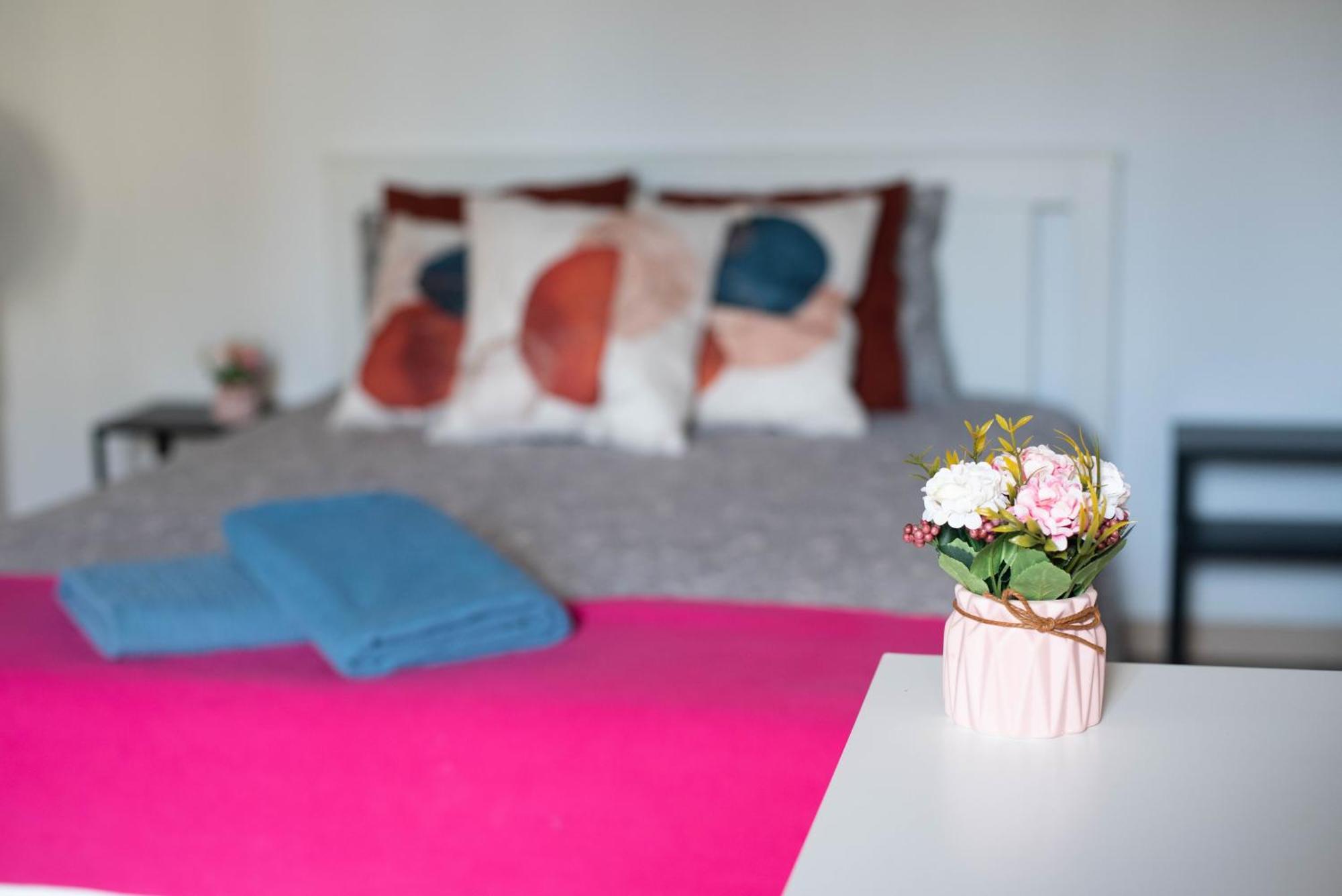 Eixample Private Rooms Barselona Dış mekan fotoğraf